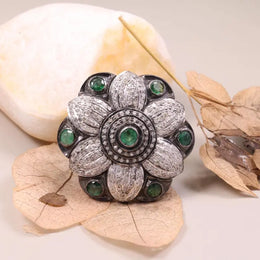 Floral vintage sterling silver ring with round cut emerald gemstone, 1990s Art Deco old-style unique jewelry gift for her