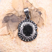 Art Deco Handmade Black Stone Pendant – 925 Sterling Silver Antique Oval Charm Necklace, Rustic Boho Jewelry Gift