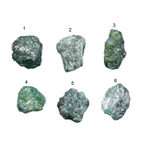 Loose green rough diamond, uncut raw irregular shape natural green earth mined diamond for jewelry making