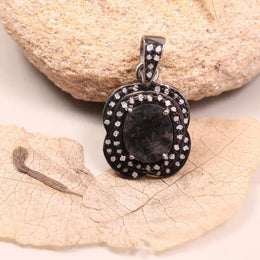 Georgian Style Vintage Black Stone Pendant Necklace – Sterling Silver Boho Gothic Jewelry, Handmade Minimalist Pendant Gift