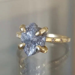 Unique 3.41 Ct grey Colored rough diamond ring with raw luxury jewelry styling 