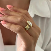 Elegant 3 carat pear cut diamond ideal for engagement ring centerpiece