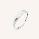 Tiny Oval Signet Ring 14K Gold, Minimal Stackable Ring, Elegant Everyday Jewelry Gift for Her