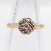 elegant 14K gold ring with 0.90 Ct lab created diamond solitaire engagement ring