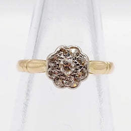 elegant 14K gold ring with 0.90 Ct lab created diamond solitaire engagement ring