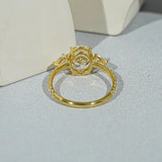 Antique looking wedding rings with timeless vintage diamond elegance
