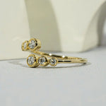 Victorian vintage engagement rings with romantic antique luxury design
