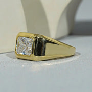 Big diamond ring with brilliant oversized gemstone and luxury finish