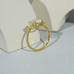 Antique looking wedding rings with timeless vintage diamond elegance