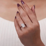 Antique gold ring with handcrafted vintage detailing and luxurious timeless finish