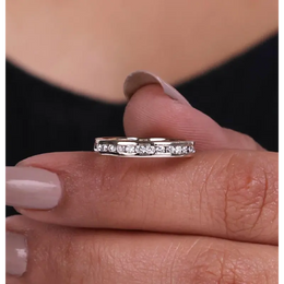 vintage antique art deco engagement rings with western engagement rings style and classic romantic craftsmanship.