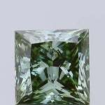vivid green colour diamond princess cut green lab grown diamond with sharp facets on a light gray background.