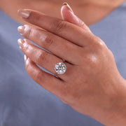 2 carat diamond engagement ring with bold sparkling centerpiece