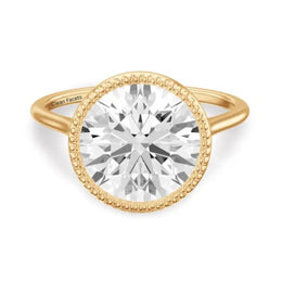 2 carat diamond engagement ring with bold sparkling centerpiece