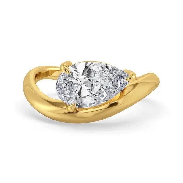 Elegant Pear Moissanite Diamond Solitaire Ring