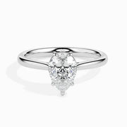 Pear  cut engagement ring with lab grown diamond in rose gold 