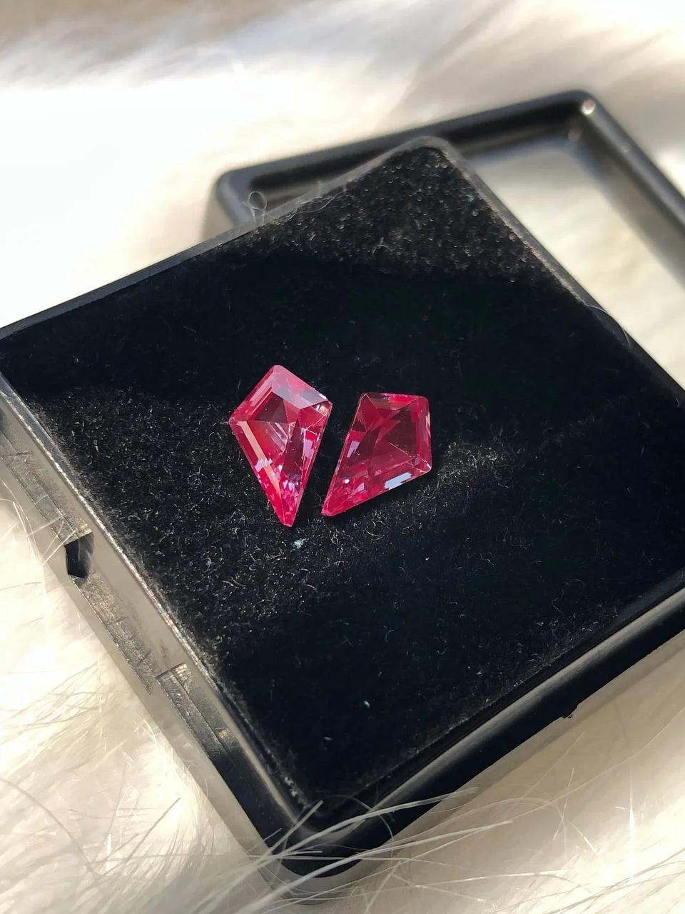 Kite Cut Alexandrite Gemstone Pair