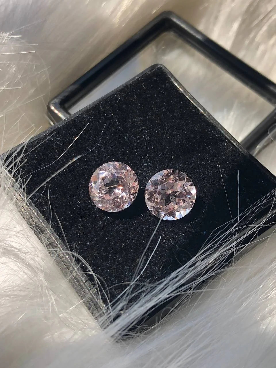 Round Cut Pink Sapphire Gemstone Pair