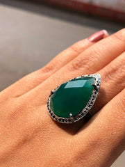 Pear Cut Emerald Stunning Ring