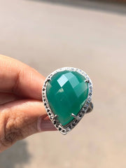 Pear Cut Emerald Stunning Ring