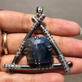 Vintage Style Gemstone Pendant