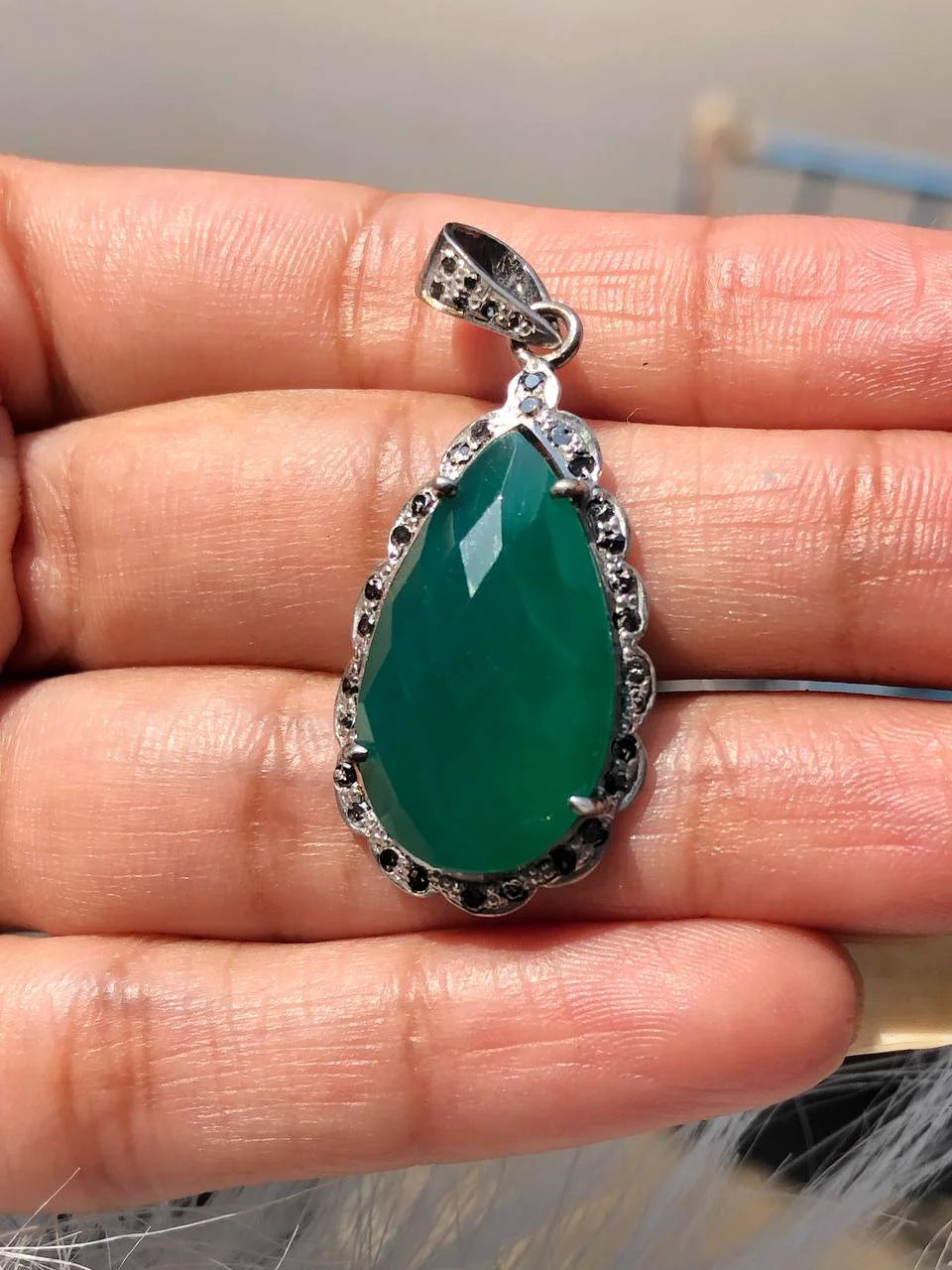 Vintage Emerald Pear Pendant: 925 Sterling Silver Antique Deco Jewelry