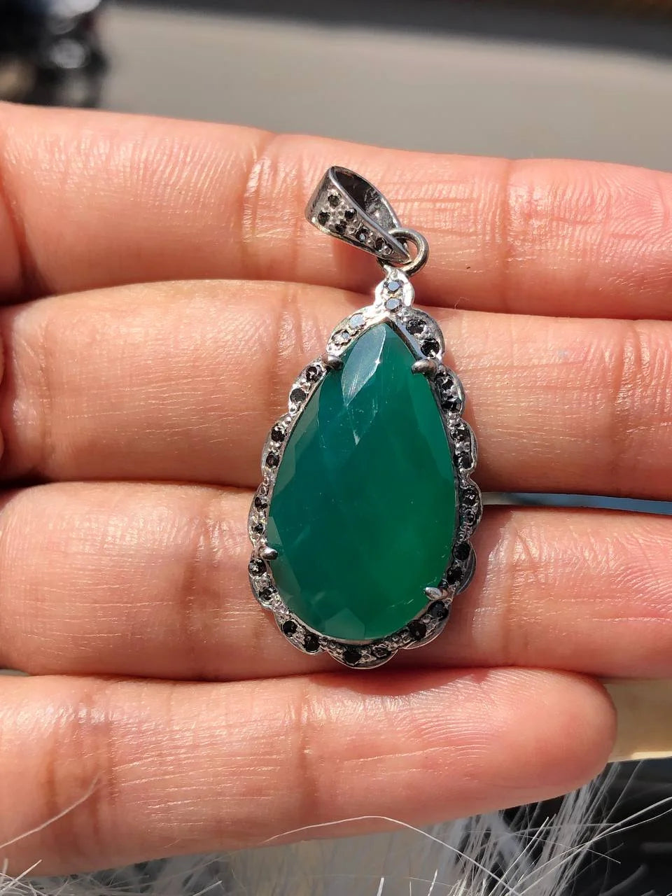 Vintage Emerald Pear Pendant: 925 Sterling Silver Antique Deco Jewelry