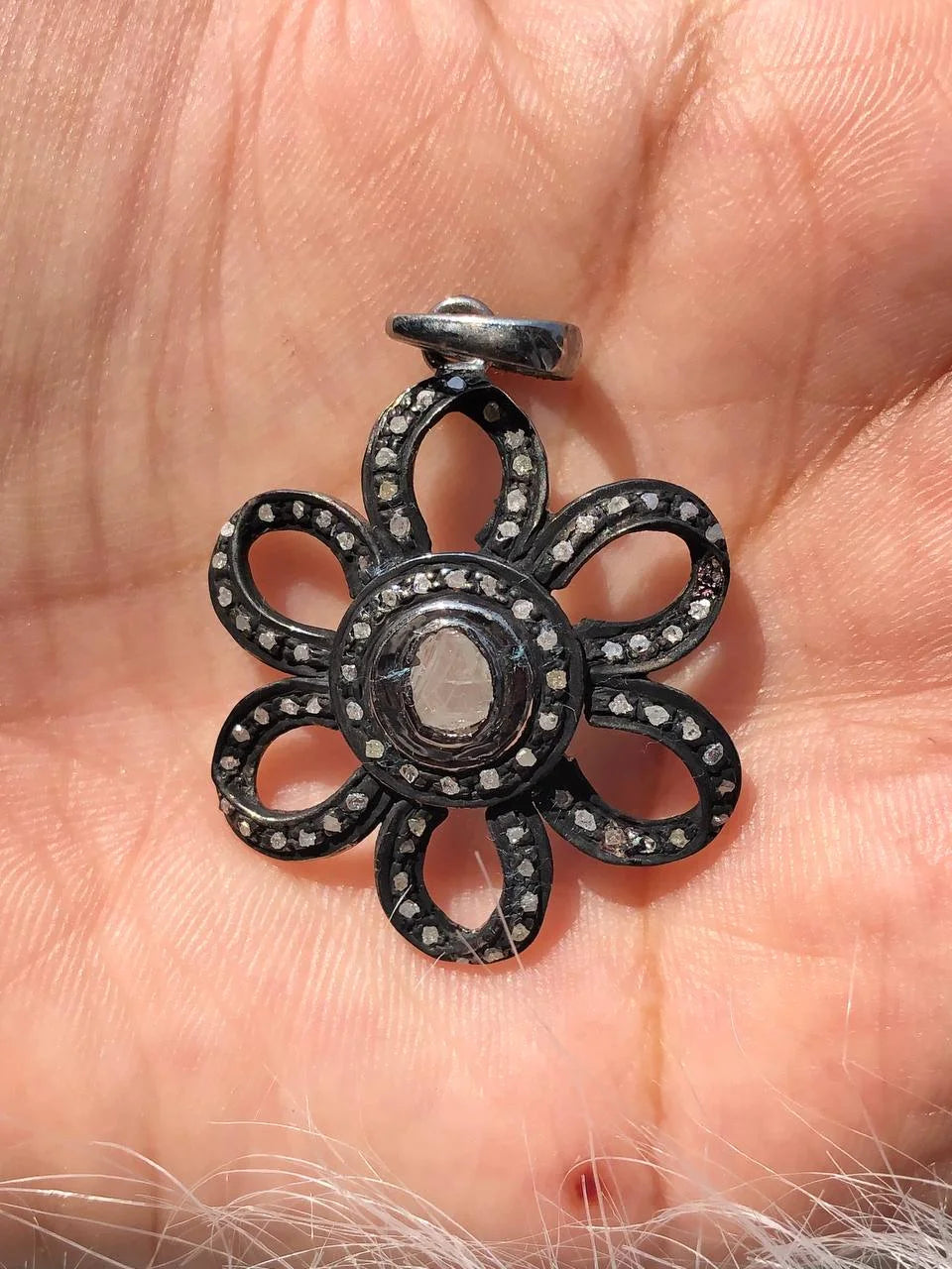 Natural Diamond Floral Tiny Pendant
