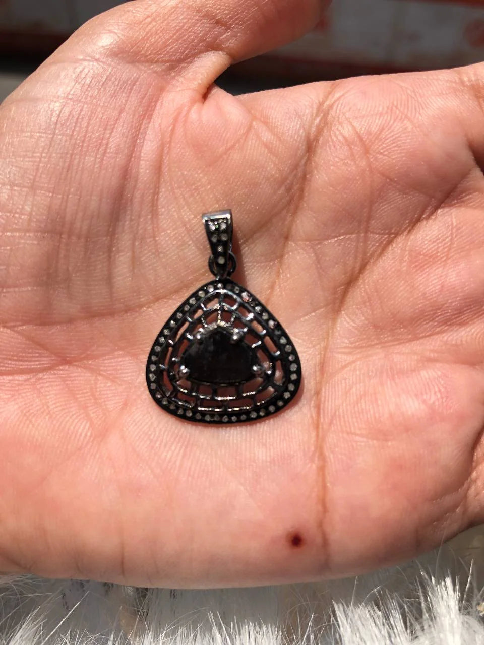 Art Deco Gorgeous Pendant