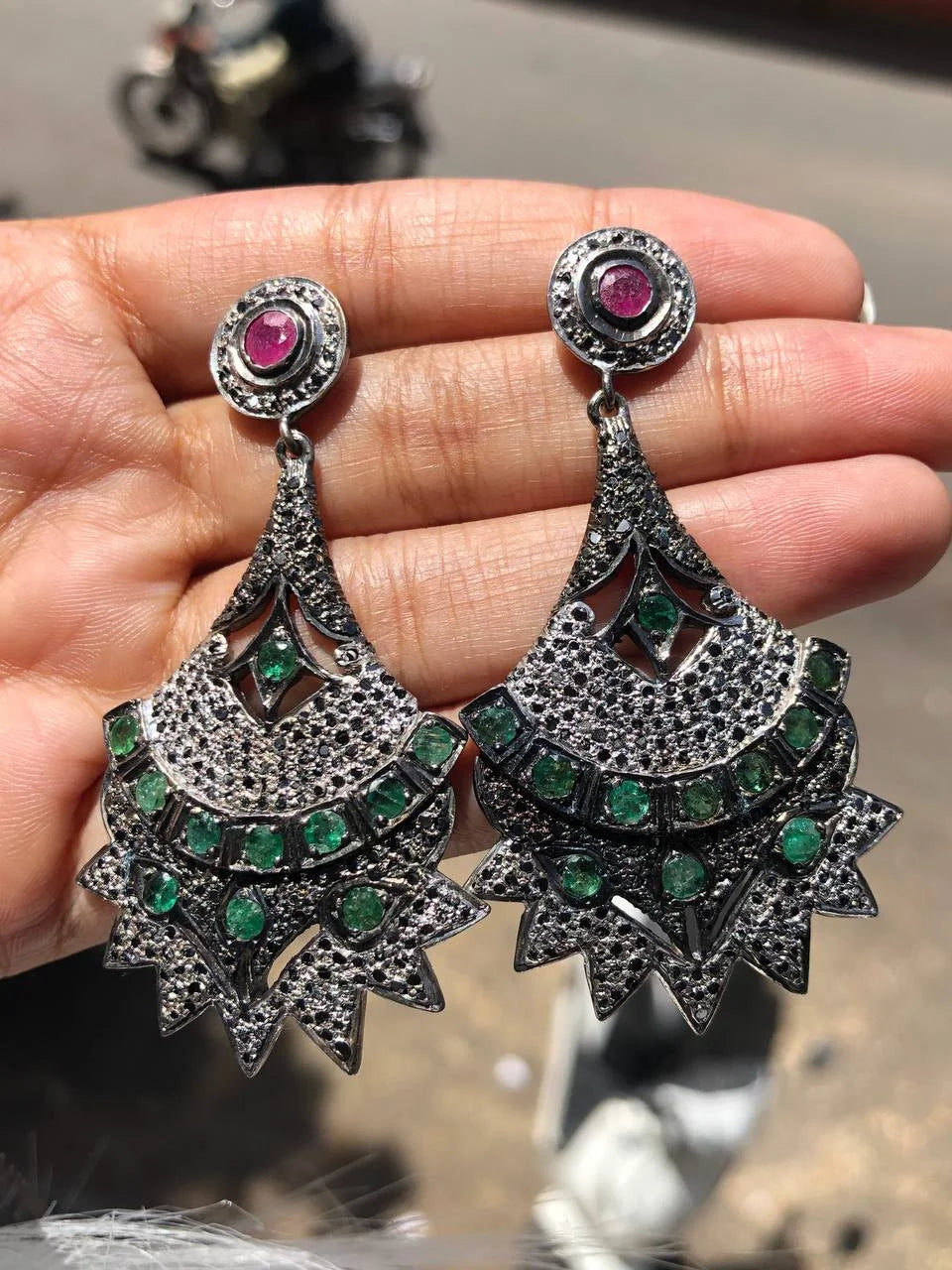 Vintage Style Dangle Earring