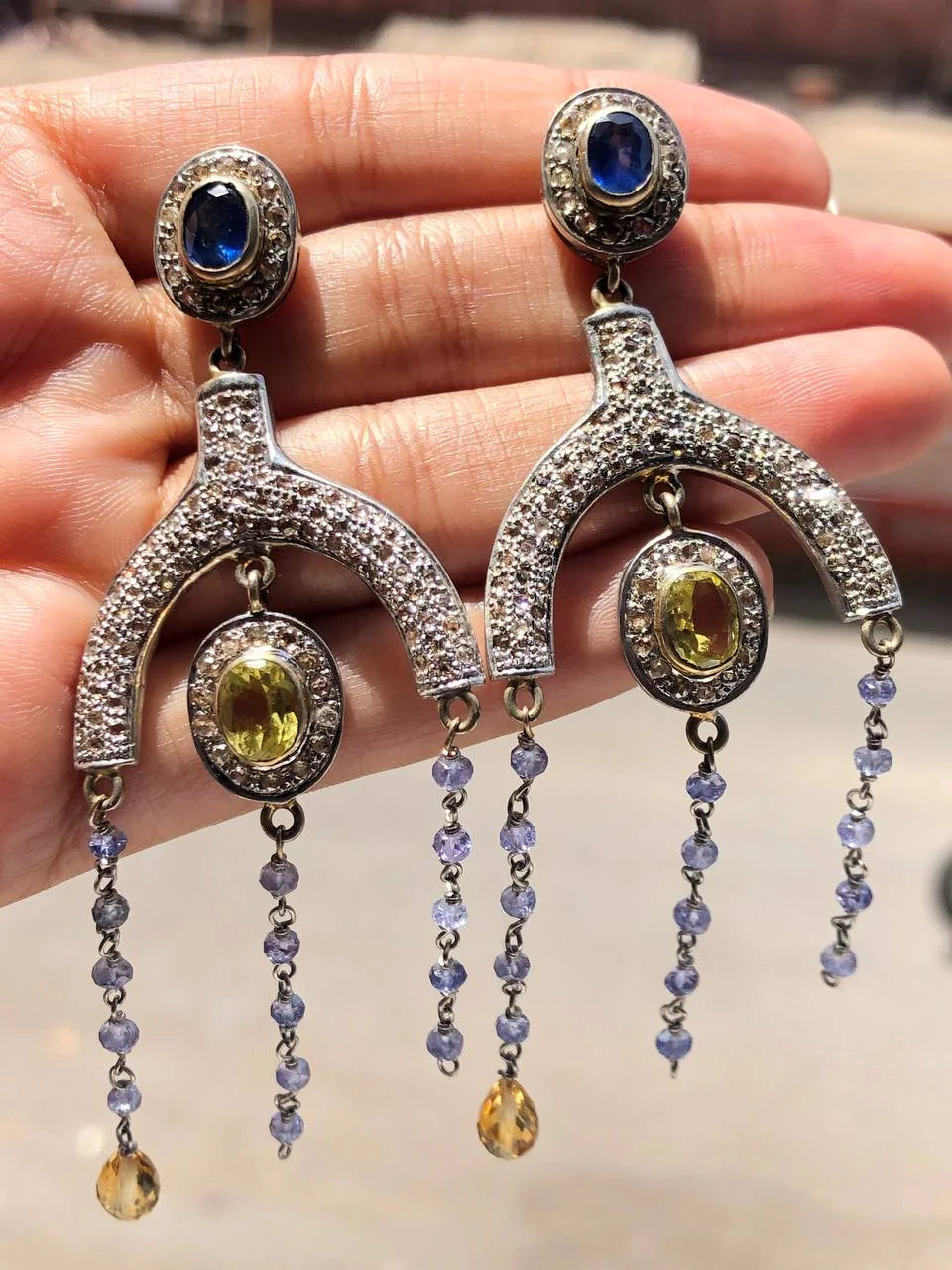 Unique Delicated Dangle Earrings