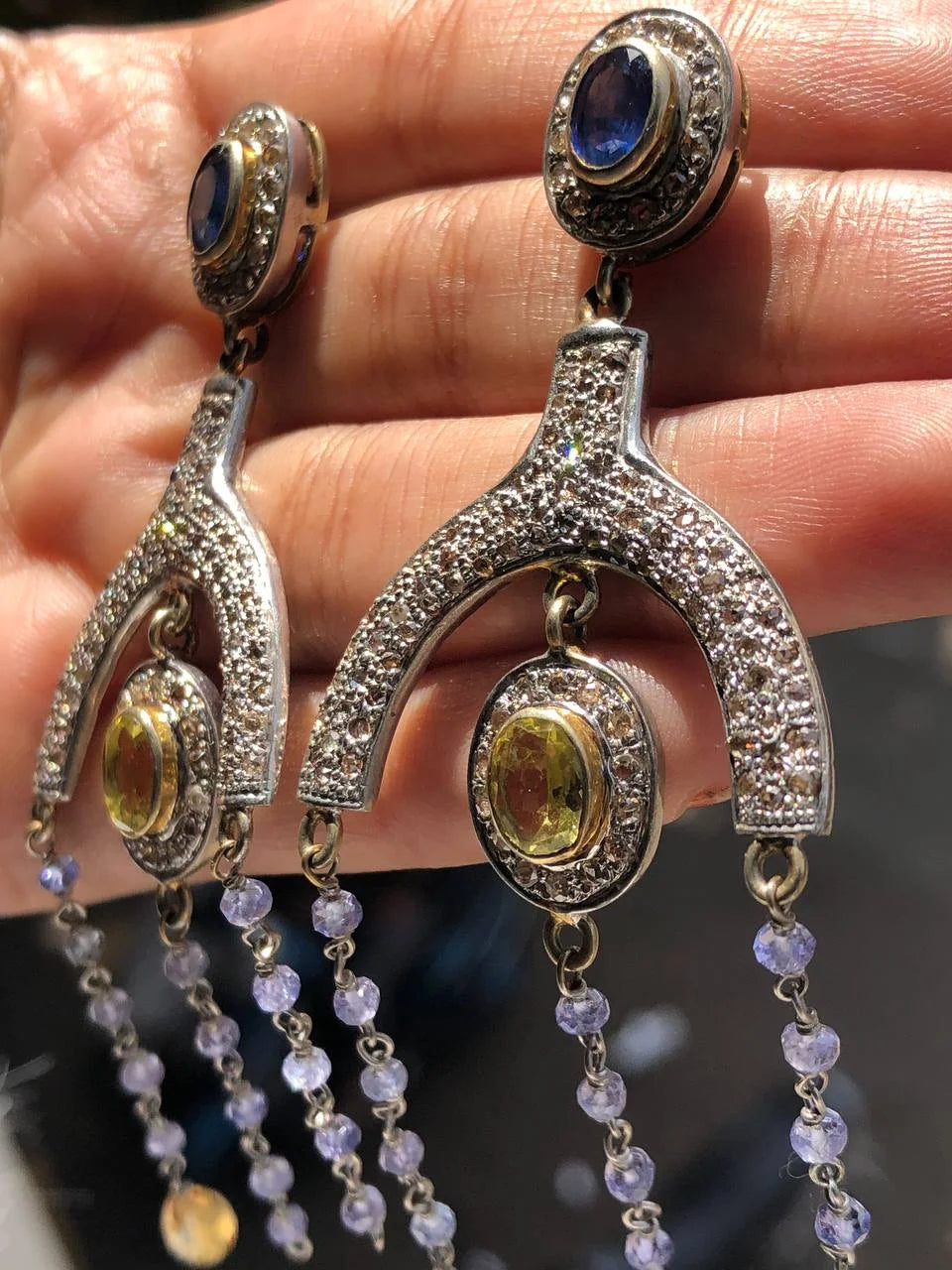 Unique Delicated Dangle Earrings