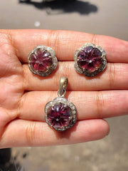 Beautiful Floral Pendant Set Jewelry