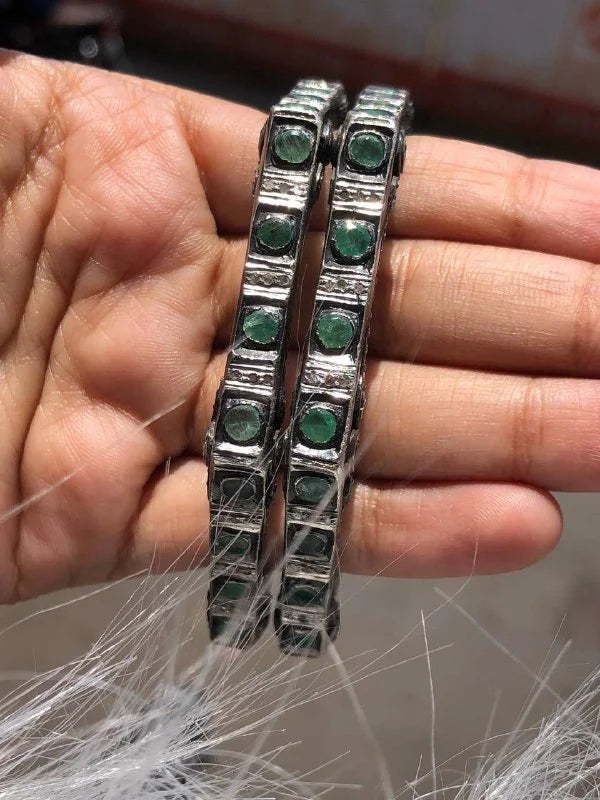 Round Emerald Delicated Silver Bangles