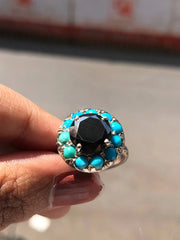 Round Cut Delicated Moissanite Ring